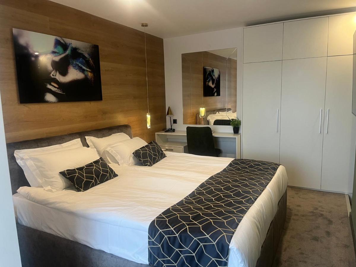 Hotel Niks Sevlievo Exterior photo
